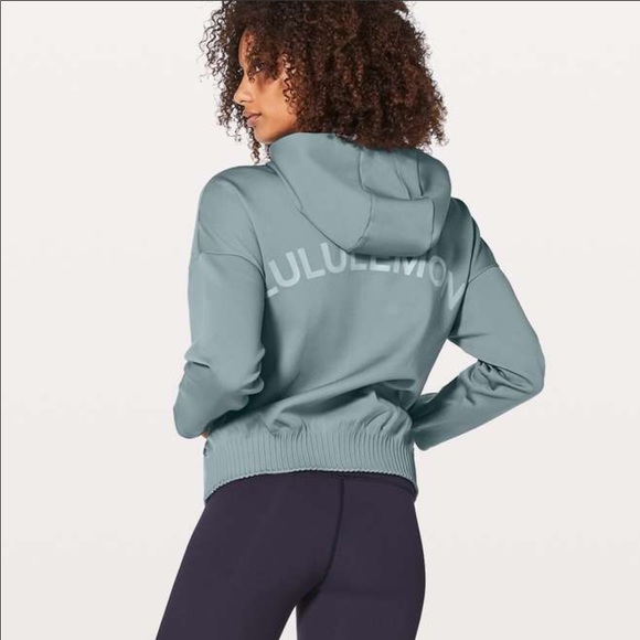 Lululemon Shaped Jacket Expression in Sterling - Picture 2 of 4